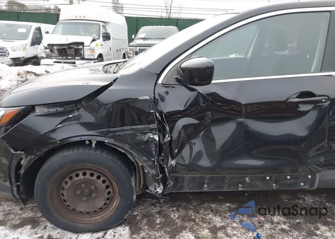 2018 Nissan Rogue Sport S z USA, uszkodzony, nr VIN JN1BJ1CR8JW264493